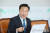 손학규 민생당 상임선거대책위원장이 31일 국회에서 제21대 총선과 관련해 기자회견하고 있다. [연합뉴스]