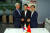 한중전자상거래 산업연맹 방성식, 한상익 대표가 중국전자사회 Wang Ning 회장과 악수를 하고 있다. (사진 왼쪽부터 한상익 대표, Wang Ning 회장, 방성식 대표)