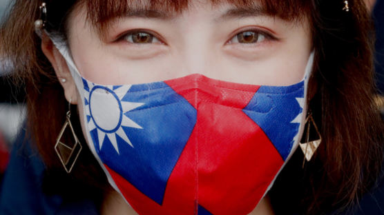 대만 '마스크 1000만개' 외교에 中 발끈 "코로나를 정치적 이용" 