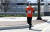안철수 국민의당 대표가 공식 선거운동으로 닷세째 마라톤을 이어가고 있는 가운데 5일 오전 전북 남원시 춘향골공설시장에서 출발하고 있다. 사진 국민의당