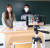 온라인 개학을 앞두고 6일 대전 서구 둔원고등학교 3학년 교실에서 교사가 온라인 수업을 준비하고 있다. [뉴스1]