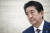 7일 저녁 7시 총리관저에서 열린 기자회견에서 아베 신조 일본 총리가 "평소보다 70~80% 사람과의 접촉을 줄여달라"고 호소하고 있다. [AP=연합뉴스] 