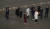10일 십자가의 길 예식 참석자들. AFP=연합뉴스