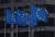 지난 10일 벨기에 브뤼셀에 위치한 유럽연합 본부 앞에 EU 깃발이 펄럭이고 있다. [로이터=연합뉴스]
