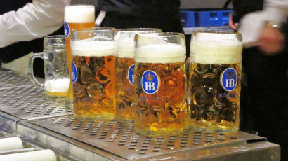 코로나19로 독일 최대 맥주 축제 취소… 600만명 인파 보기 어려울 듯