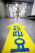 코로나19 여파로 무급휴직을 한 근로자에게도 긴급 지원금이 지급된다. 사진은 바닥에 실업급여 신청 안내 표시가 있는 서울서부고용복지플러스센터. 뉴시스