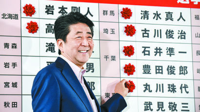 이와중에도 日선거는 아베가 이겨…"코로나 대응 잘해 승리"