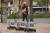 a미국 콜롬비아주 메델리시의 거리를 음식 배달 로봇이 달리고 있다. 코로나 사태로 자동화 바람이 거세게 불 전망이다. 이는 노동력 대체로 이어져 저임금의 경쟁 우위가 사라지는 효과를 낸다. AP=연합뉴스