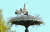 충남 예산 황새공원에 위치한 인공둥지탑. 이곳에서 황새가 올해도 자연번식에 성공했다.김성태