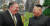 마이크 폼페이오 미국 국무장관(왼쪽)과 김정은 북한 국무위원장. 사진은 지난 2018년 10월 7일(현지시간) 도널드 트럼프 미국 대통령이 트위터에 올린 것으로 폼페이오 장관이 4차 방북한 모습. 사진 트럼프 대통령 트위터 캡처  