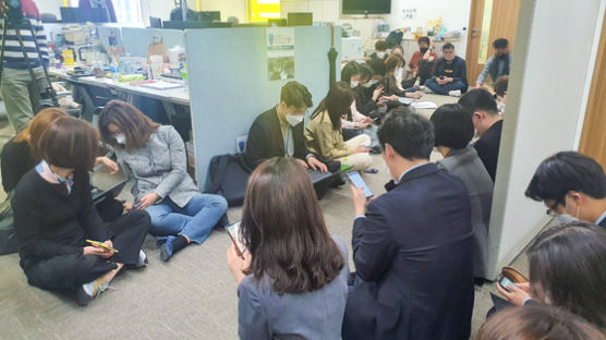 '검·언유착 의혹' 제보자X 출국 금지···2억대 횡령 혐의 걸렸다