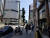 8일 도쿄의 주요 번화가인 긴자 사거리의 모습. 긴급사태선언 이후 한산했던 거리에 사람들이 점점 늘고 있다. 윤설영 특파원.