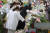 6일 대구 북구 칠성동 꽃 도매시장이 5월 가정의 달을 맞아 모처럼 활기를 되찾고 있다. 뉴스1
