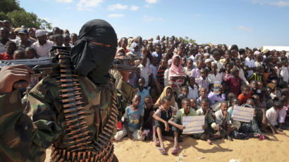 소말리아 주지사, 이슬람 극단주의 자살폭탄 테러로 사망