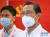 중국 호흡기 질병의 권위자 중난산 중국 공정원 원사(오른쪽)는 1월 외국서는 감염사례가 나오는데 우한에서는 공식 확진자가 한동안 41명에 머무른 것에 의심을 품었다. [중국 신화망, 중앙포토]