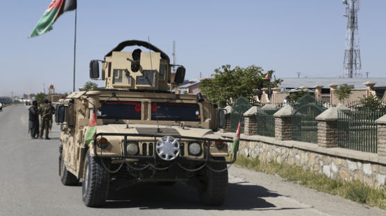 탈레반, 아프간 정보부에 차량폭탄테러...최소 7명 사망
