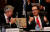 지난해 일본에서 열린 재무장관 회의에서 담소 중인 제롬 파월 Fed 의장(왼쪽)과 스티븐 므누신 미국 재무장관. AFP=연합뉴스