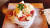 익선동 카페 '온'의 대표메뉴인 '프로마쥬'. 생치즈와 딸기가 어울린 고소하고도 달달한 맛이 일품이다. 