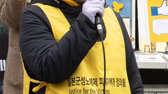 [view] “정부 감시 대신 정권 옹호” 86세대 성공 루트된 시민단체