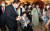  일본군 위안부 피해자 이용수(92) 할머니가 25일 오후 대구 수성구 만촌동 인터불고 호텔에서 기자회견을 끝내고 회견장을 떠나고 있다. [연합뉴스]
