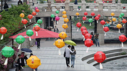 서울 등 중부 곳곳에 오늘 오후 봄비…우산 챙기세요