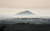 해 뜰 녘의 제주 중산간. 다랑쉬오름 중턱에서 지미봉을 바라봤다. 김영갑이 '삽시간의 황홀'이라고 표현했던 찰나의 아름다움이다. [중앙포토]