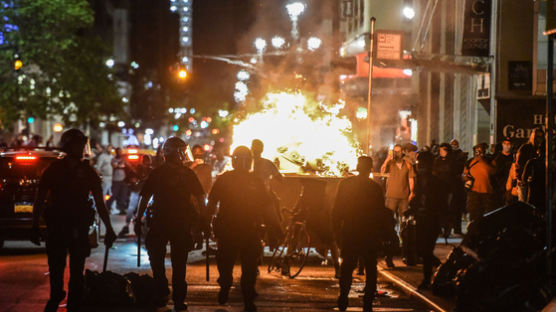 뉴욕도 '야간 통행금지' 대열 합류…폭력 시위·코로나19 우려