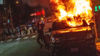 격화되는 美 시위···켄터키주서 경찰 총격에 첫 사망자 발생