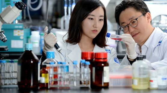 '아직 시작이지만…' 전세계 줄기세포치료제 중 절반은 한국산 