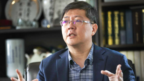 김홍걸, 유산 싸움에 "내막 설명하고 싶지만 집안에 누 된다"