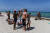 플로리다주 마이애미 해변이 10일 다시 문을 열었다. 코로나19로 폐쇄된지 석 달 여만이다.[AFP=연합뉴스]