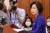 추미애 법무부 장관이 18일 서울 여의도 국회에서 열린 법제사법위원회 전체회의에서 업무보고를 하고 있다. 뉴스1