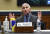 앤서니 파우치 미 국립알레르기전염병연구소 소장이 23일 화요일 워싱턴 국회의사당에서 열린 하원 에너지통상위원회 청문회에서 증언하고 있다
