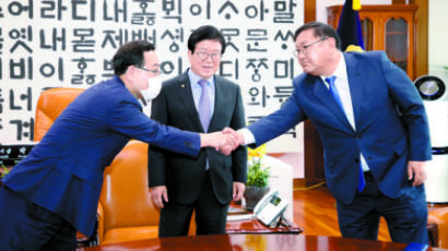김태년 “법사위, 대선 뒤 집권당이” vs 주호영 “기능 쪼개자” 합의 또 불발 