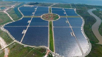 [사진] 국내 최대 태양광 발전소 준공