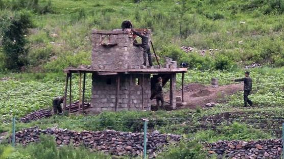 코로나로 국경 닫히자 '탈북 루트' 끊겼다…상반기 73% 급감