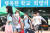 1일 오후 대전 동구의 한 초등학교에서 학생들이 집으로 돌아 가고 있다. 뉴스1
