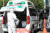 코로나19가 장기화되는 가운데 코로나 선별진료소에서 의료진이 구급차를 소독하고 있다. 뉴스1