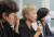 13일 오후 서울시 은평구 한국여성의전화에서 열린 '서울시장에 의한 성추행 사건 기자회견'에서 피해자 대리인 김재련 변호사(왼쪽 두 번째)가 사건의 경위를 설명하고 있다. 현장기자단.