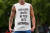 영국 런던의 하이드파크에서 열린 마스크 착용 반대 시위에서 한 남성이 마스크 착용과 백신 접종을 거부하는 취지의 글이 적힌 티셔츠를 입고 있다. [AFP=연합뉴스] 