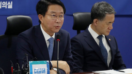 “의대 없는 지역에 신설 검토” 목포·순천 경쟁 불붙인 정부