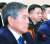 박한기 합참의장(가운데)이 28일 국회 국방위 전체회의에 출석해 탈북민 월북에 대한 질의에 답하고 있다. 왼쪽은 정경두 국방부 장관. 오종택 기자