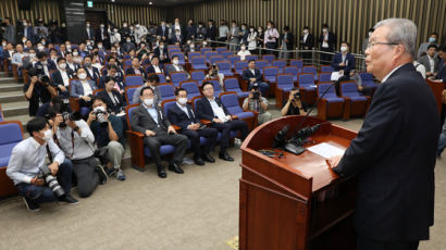 주호영 "감사원장 190분간 당하는데 통합당 뭐하냐는 지적 많다"