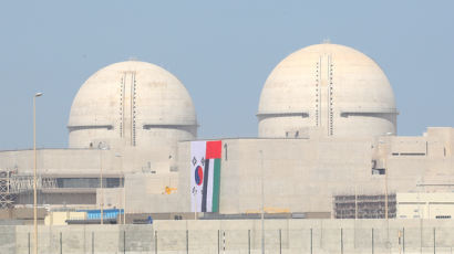 ‘수출 1호’ UAE 바라카 원전 1호기 가동 시작