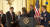 빌 게이츠와 멀린다 게이츠(가운데) 부부가 2016년 버락 오바마 전 미국 대통령(오른쪽 두 번째)이 주는 대통령 자유의 메달을 받는 모습 [백악관 유튜브]