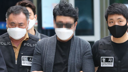 ‘아파트 경비원 폭행’ 주민 구속기간 2개월 연장