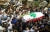 9일(현지시간) 베이루트 폭발 참사 희생자 장례식이 열리고 있다. [AFP=연합뉴스］