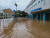 10일 오후 경기 양주시에 시간당 50㎜가 넘는 폭우가 갑자기 쏟아지면서 퇴근길 시민들이 큰 불편을 겪었다. 양주역도 물에 잠겼다. 연합뉴스(독자제공)