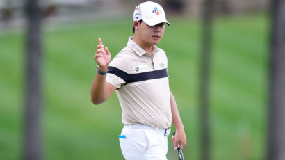 먼 거리 퍼트도 쏙...김시우, PGA 투어 윈덤 챔피언십 첫날 공동 5위