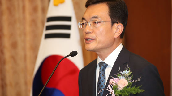 이임식 없이 떠난 조세영…외교부, 최종건 차관 인사에 부글